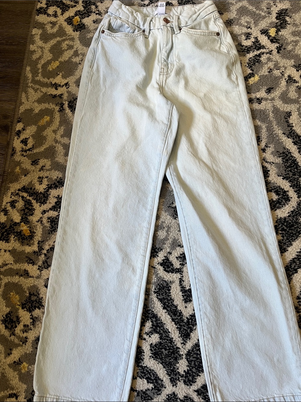 Forever 21 Women’s Light Blue Straight Jeans